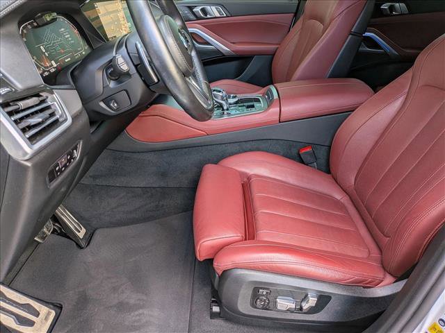 Used 2022 BMW X6 xDrive40i w/ Executive Package image 17