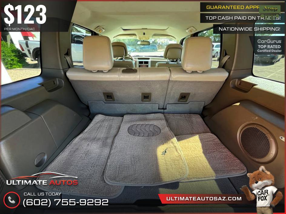 Used 2010 Jeep Liberty Limited w/ Tire & Wheel Group AWD/4WD image 19