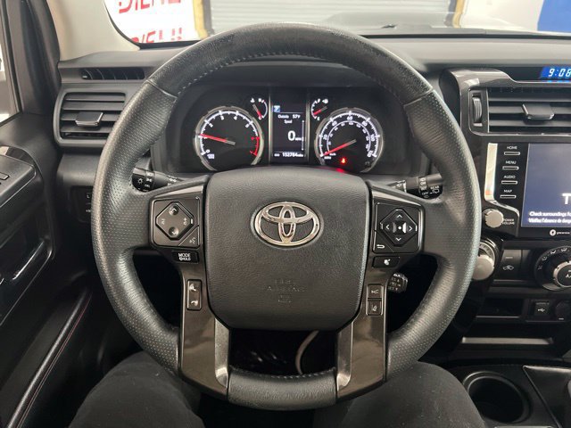 Used 2020 Toyota 4Runner TRD Off-Road Premium w/ Moonroof Package AWD/4WD image 24