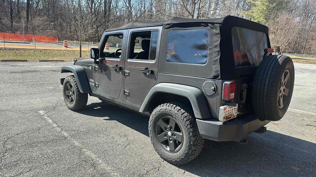 Used 2018 Jeep Wrangler Unlimited Sport S image 5