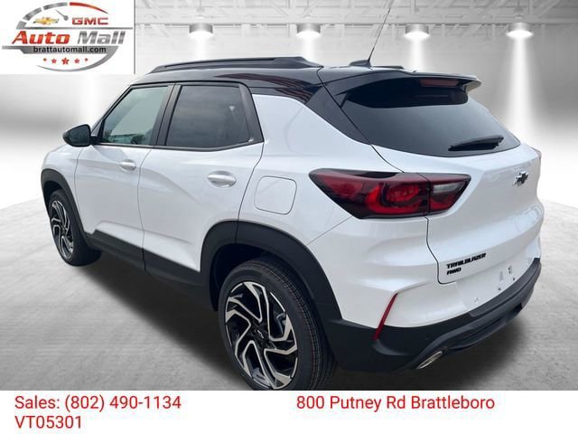 New 2026 Chevrolet TrailBlazer RS w/ Convenience Package AWD/4WD image 3