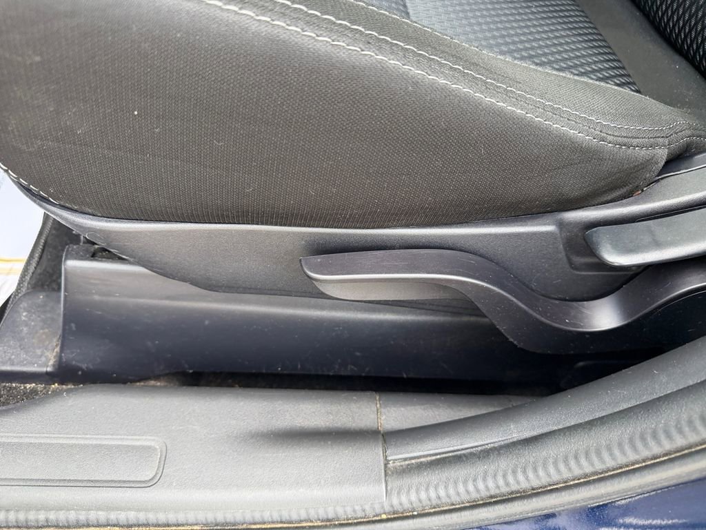 Used 2016 Mitsubishi Outlander ES image 13