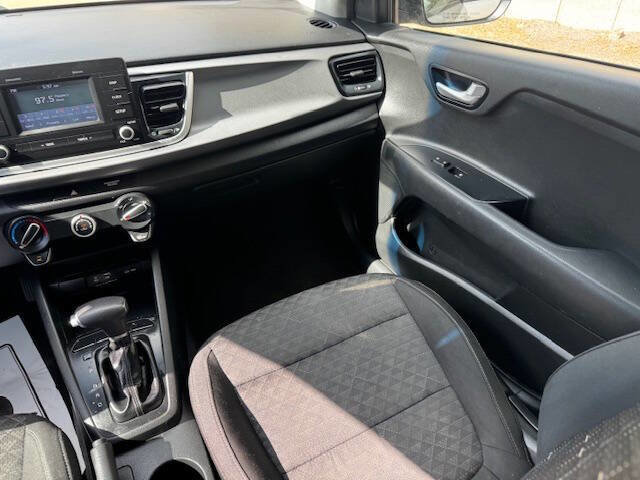 Used 2018 Kia Rio S image 20