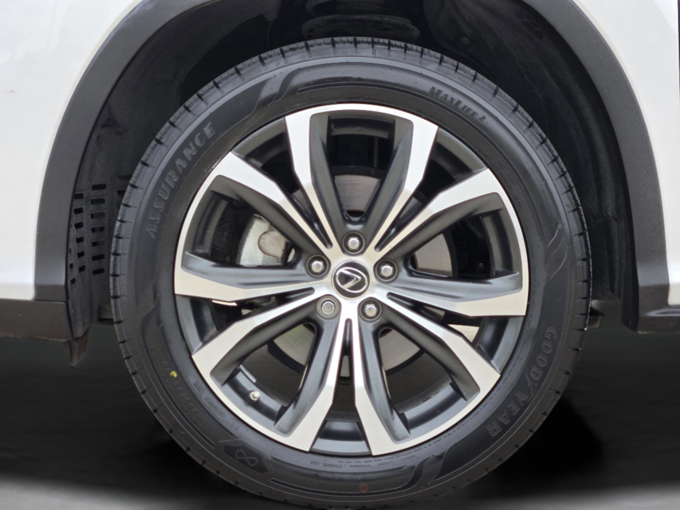Used 2020 Lexus RX 350 FWD w/ Premium Package image 41
