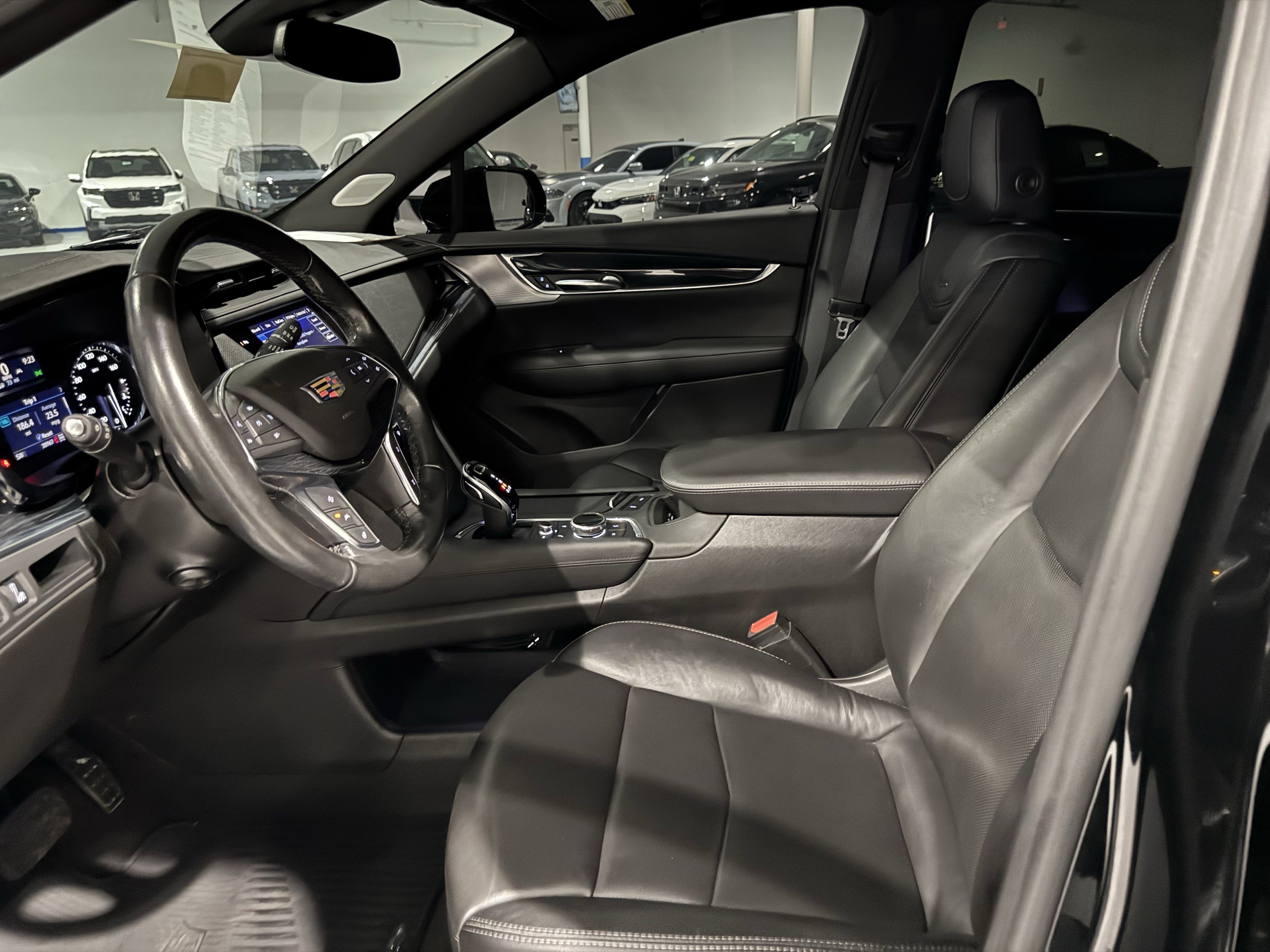 Used 2020 Cadillac XT5 Premium Luxury image 27