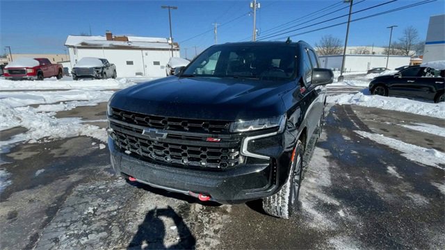 Used 2024 Chevrolet Tahoe Z71 w/ Luxury Package image 5