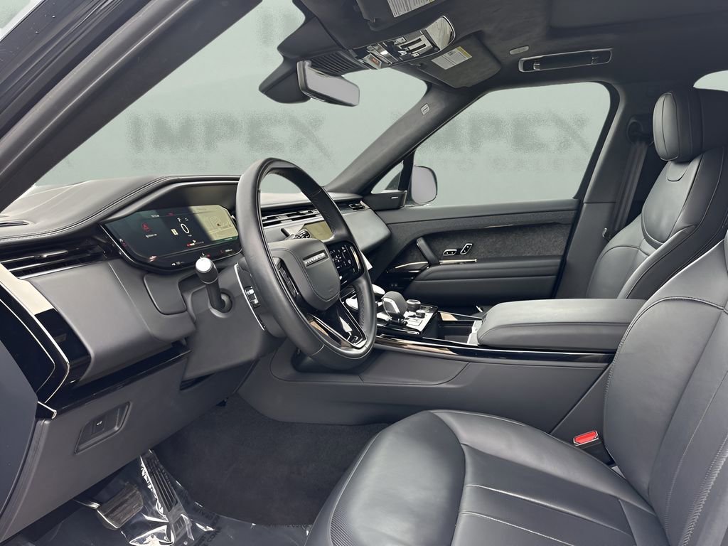 Used 2023 Land Rover Range Rover Sport First Edition image 9