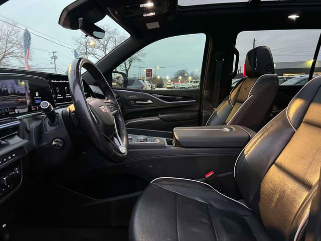 Used 2022 Cadillac Escalade ESV Sport w/ LPO, ONYX Package image 16