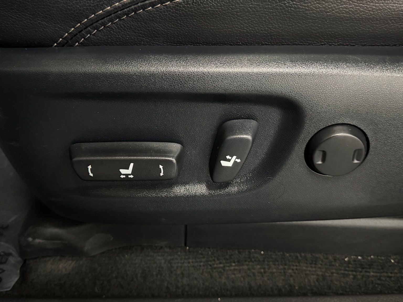 Used 2022 Toyota 4Runner Limited image 23