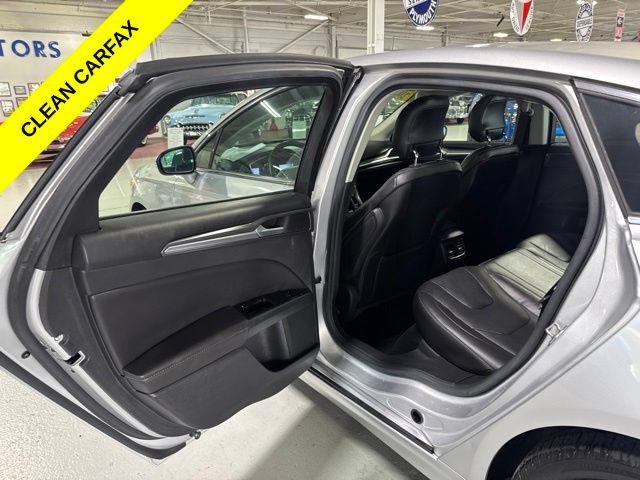 Used 2013 Ford Fusion Titanium w/ Titanium Driver Assist Pkg FWD image 24