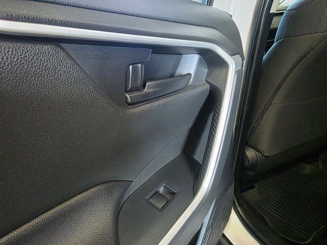 Used 2020 Toyota RAV4 LE w/ All Weather Liner Package FWD image 23