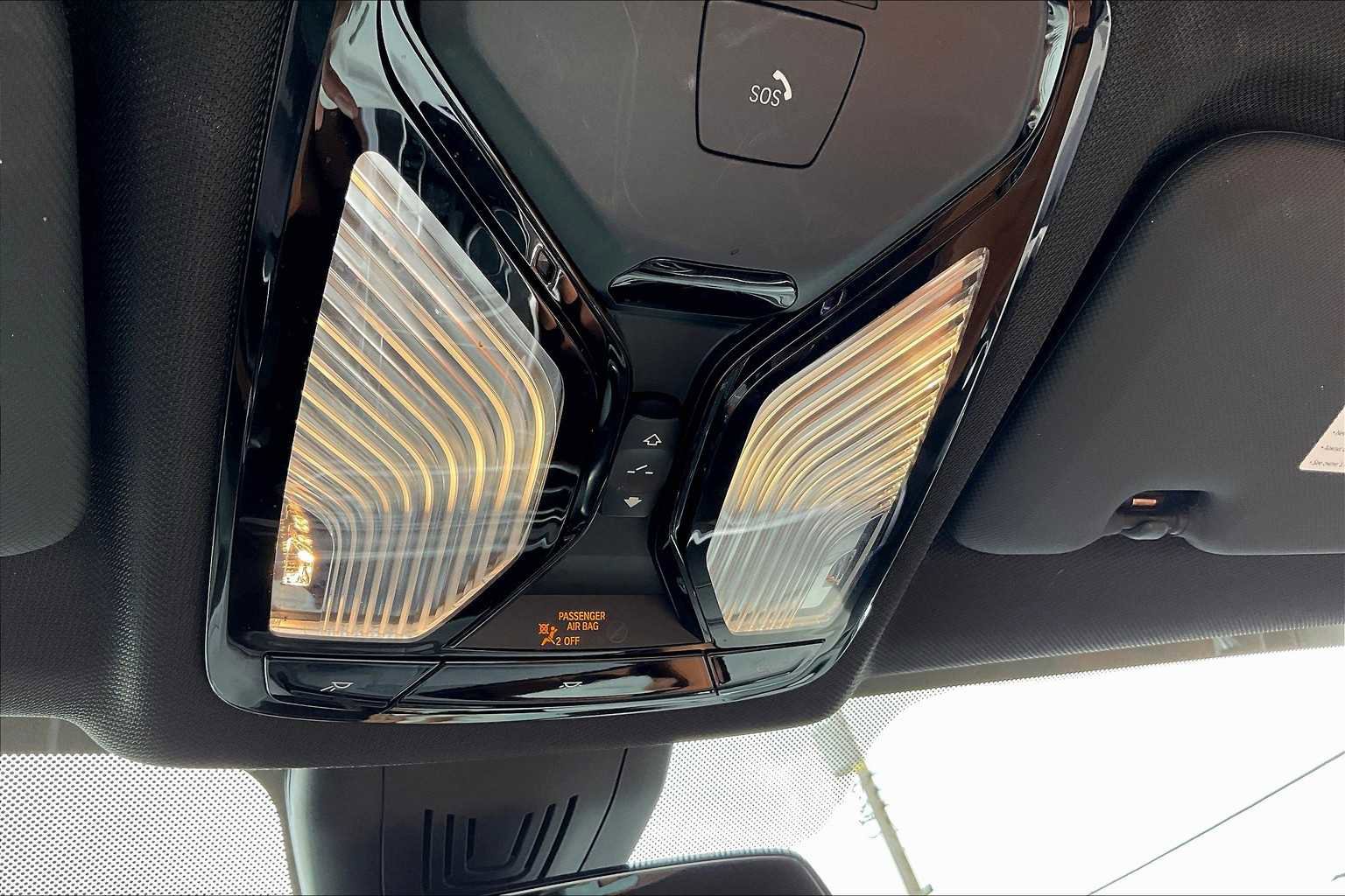 Used 2022 BMW X5 xDrive40i w/ M Sport Package image 36