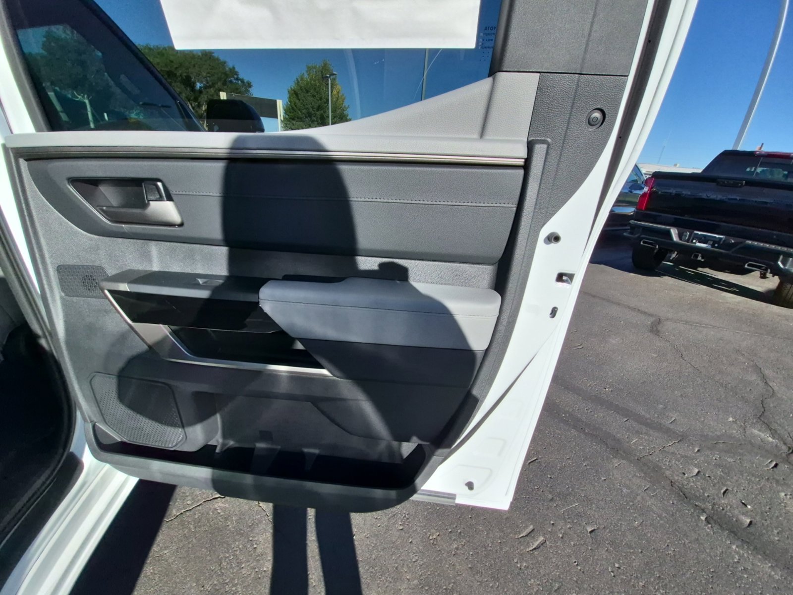 New 2026 Toyota Tundra Limited w/ Limited PVM Package AWD/4WD image 38