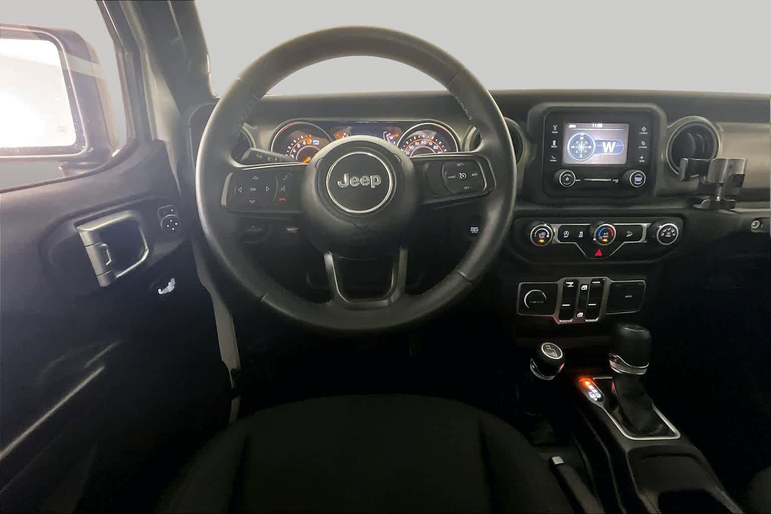 Used 2018 Jeep Wrangler Unlimited Sport S AWD/4WD image 6