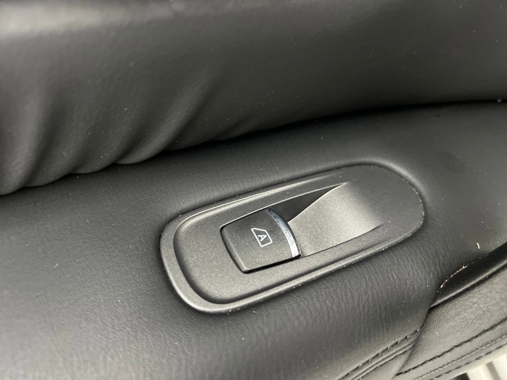 Used 2024 Nissan Armada SV w/ Cargo Package image 17