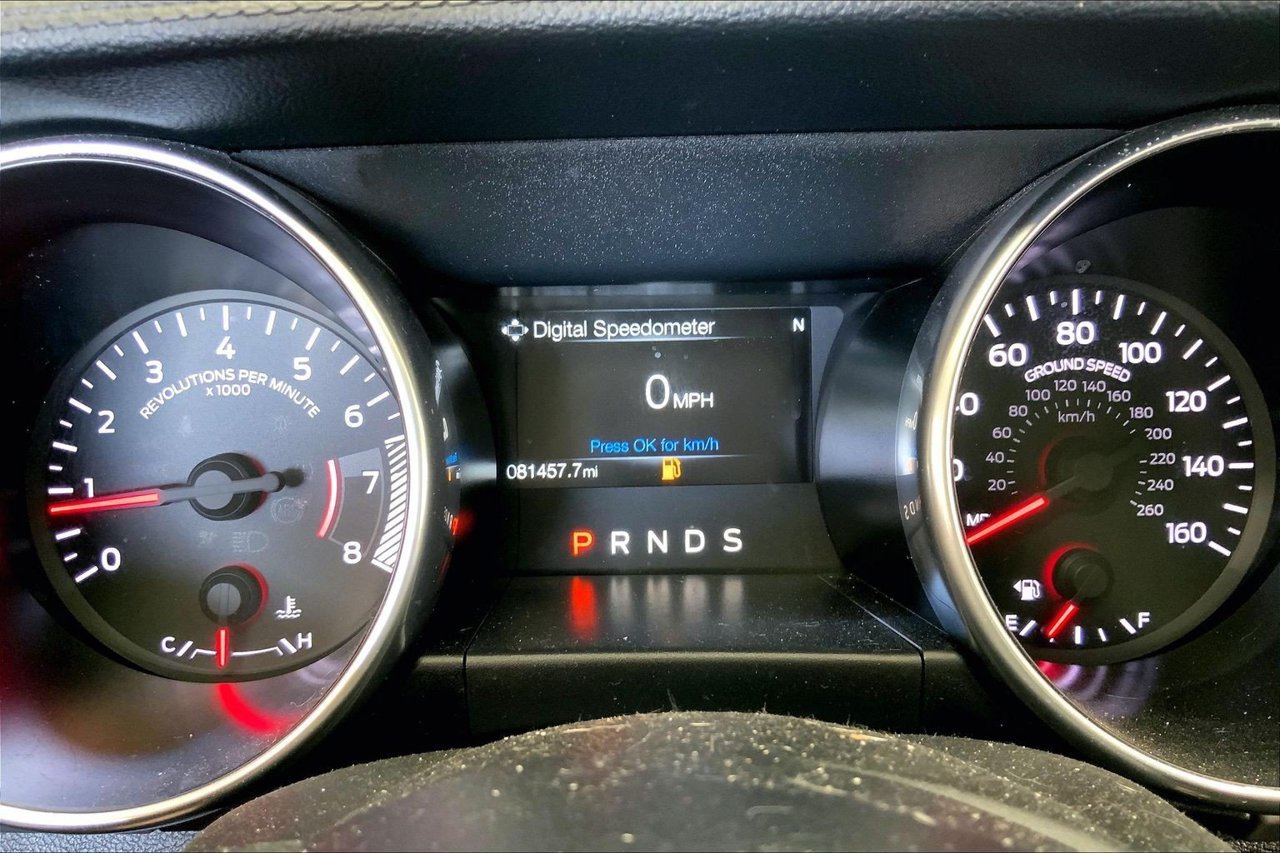Used 2019 Ford Mustang Premium RWD image 18