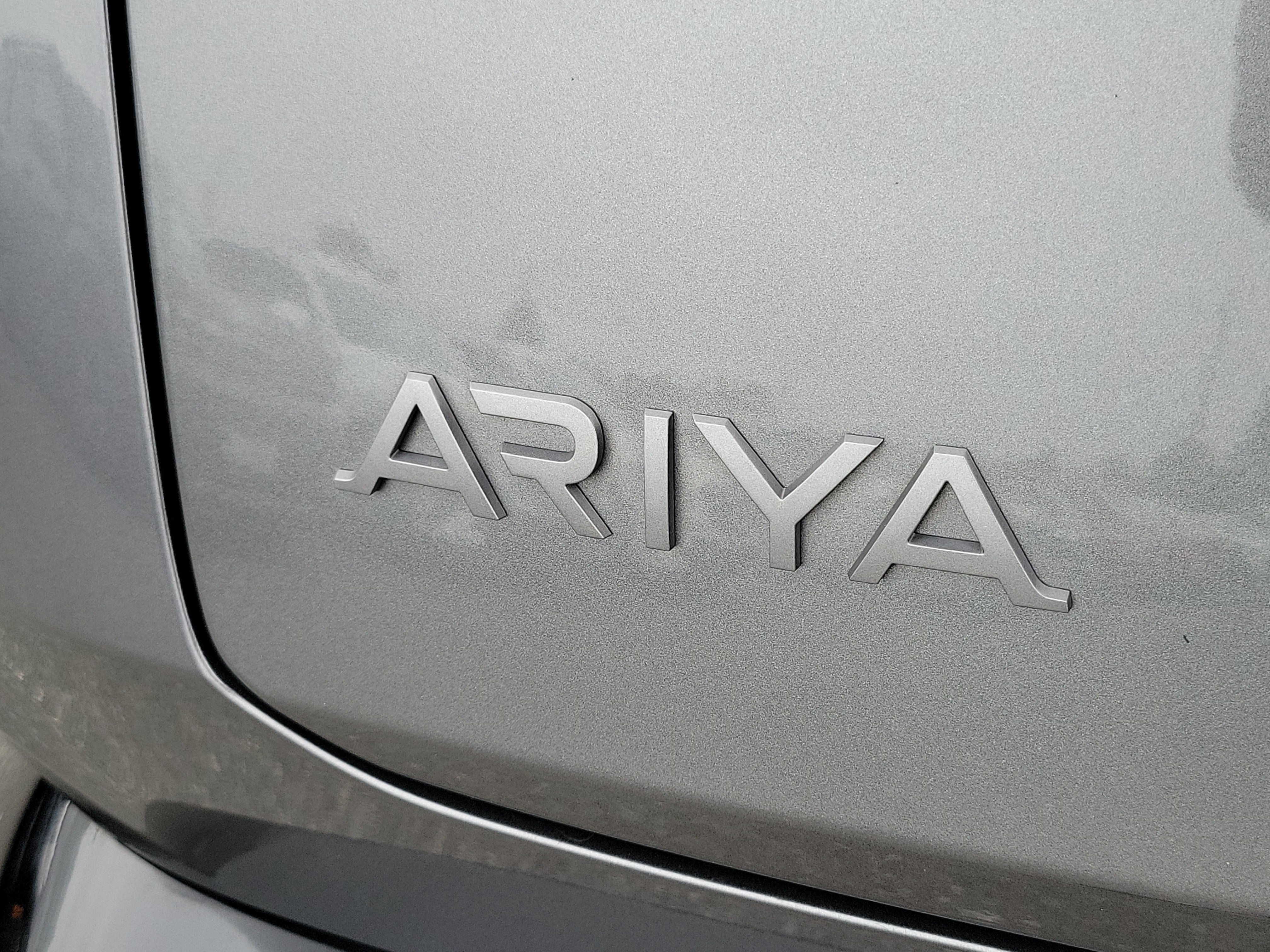 Used 2023 Nissan Ariya FWD image 19