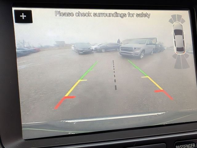 Used 2018 Ford Explorer XLT w/ Equipment Group 202A image 23