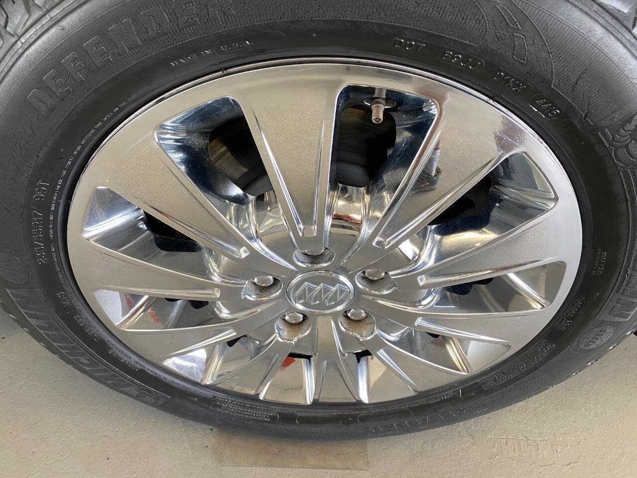 Used 2008 Buick Lucerne CXL w/ Ultra Confidence Package FWD image 7