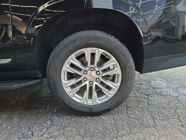 Used 2021 GMC Yukon XL SLT w/ SLT Premium Package image 33