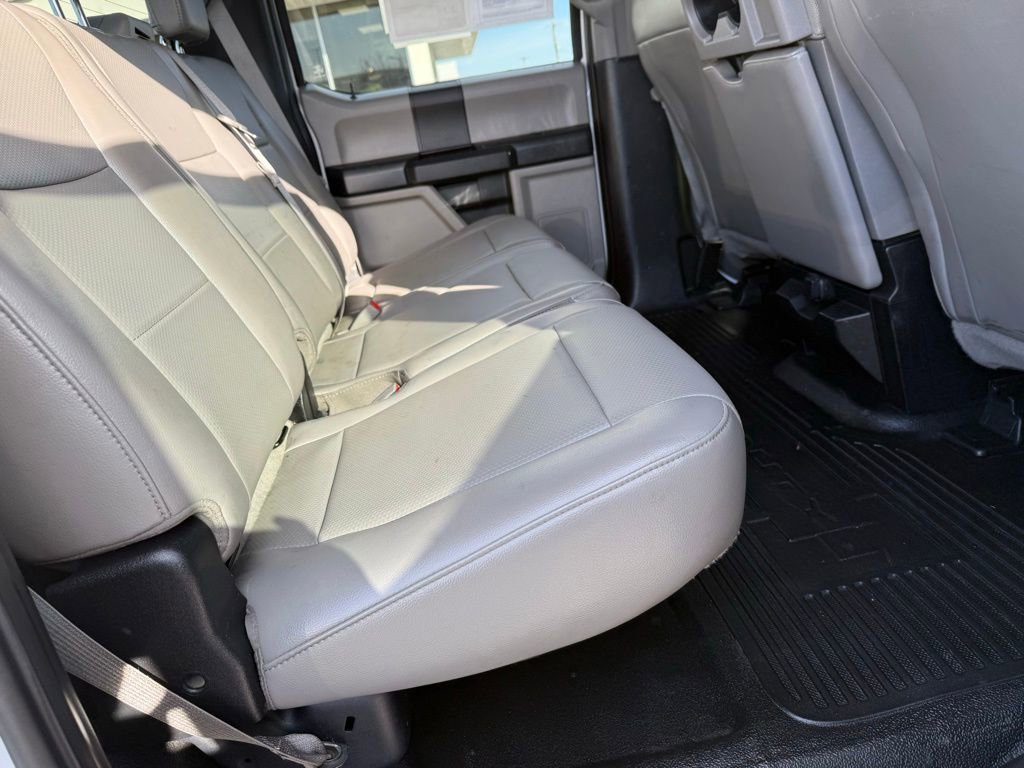 Used 2018 Ford F250 XL w/ Power Equipment Group AWD/4WD image 19