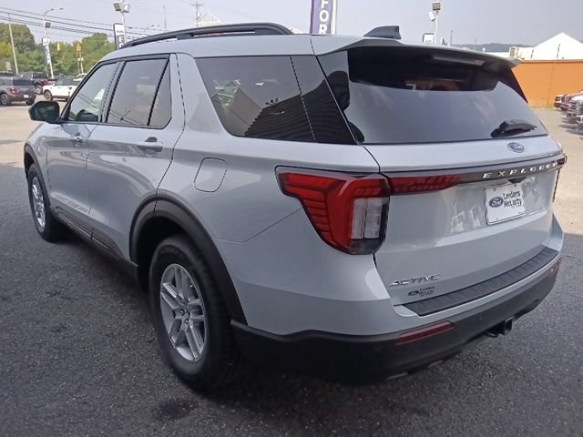 New 2026 Ford Explorer Active RWD image 5