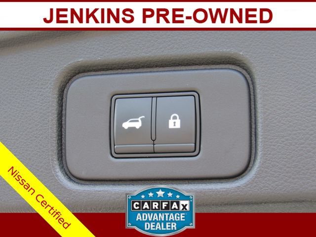 Certified 2022 Nissan Pathfinder SL FWD image 6