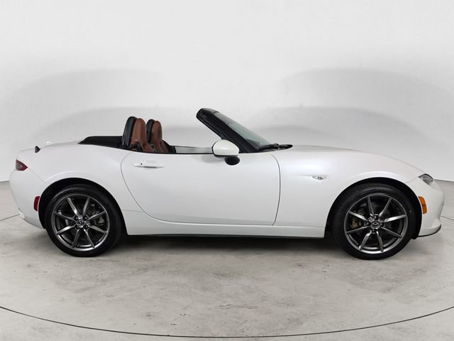 Used 2022 MAZDA MX-5 Miata Grand Touring image 6