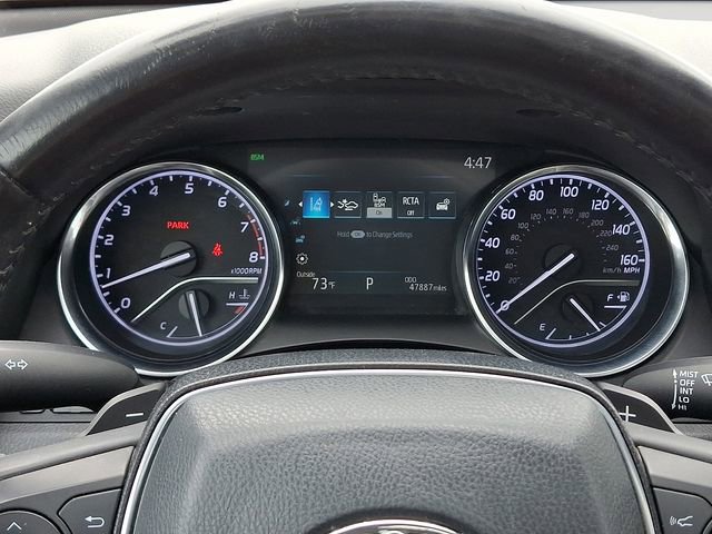 Used 2020 Toyota Camry SE w/ Moonroof Package image 19