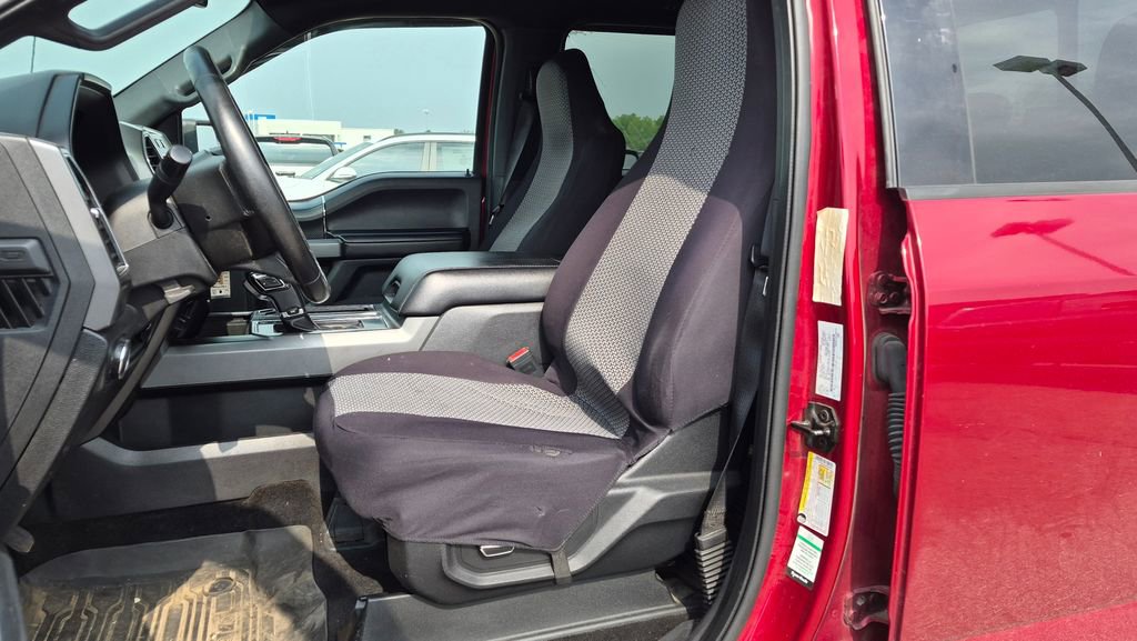 Used 2018 Ford F150 XLT w/ Equipment Group 302A Luxury AWD/4WD image 14