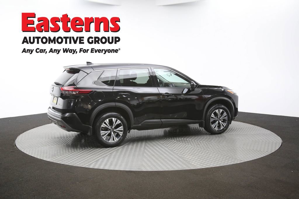 Used 2021 Nissan Rogue SV image 40