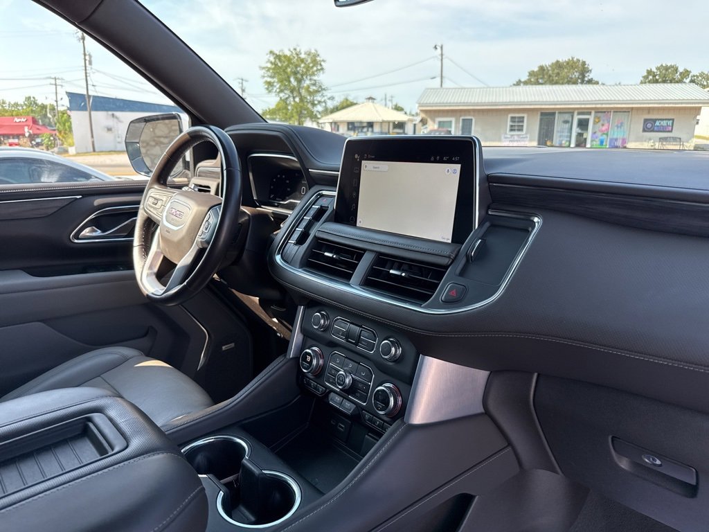 Used 2023 GMC Yukon SLT image 21