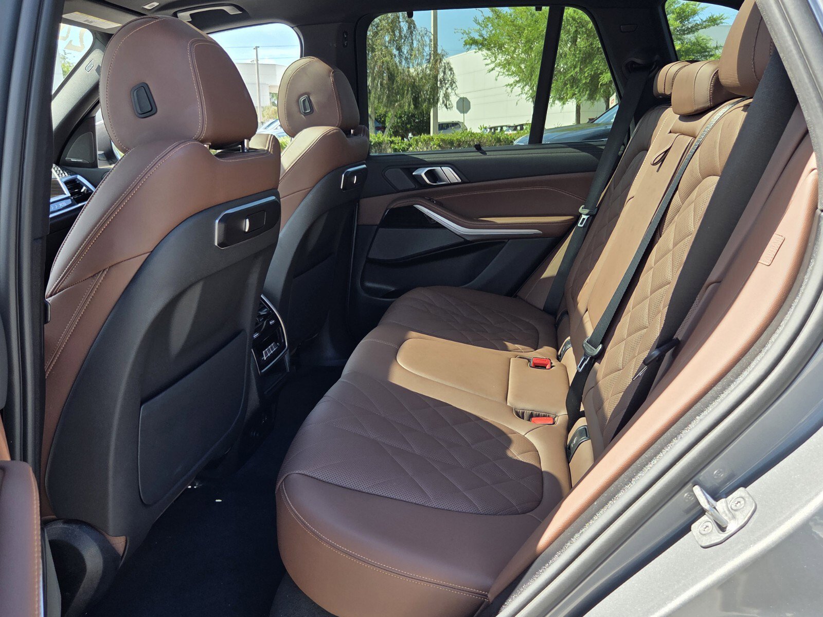 Used 2024 BMW X5 sDrive40i w/ Premium Package RWD image 11