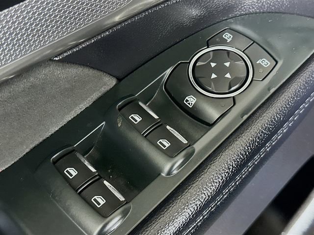 Used 2018 Ford Explorer XLT w/ Equipment Group 202A image 20