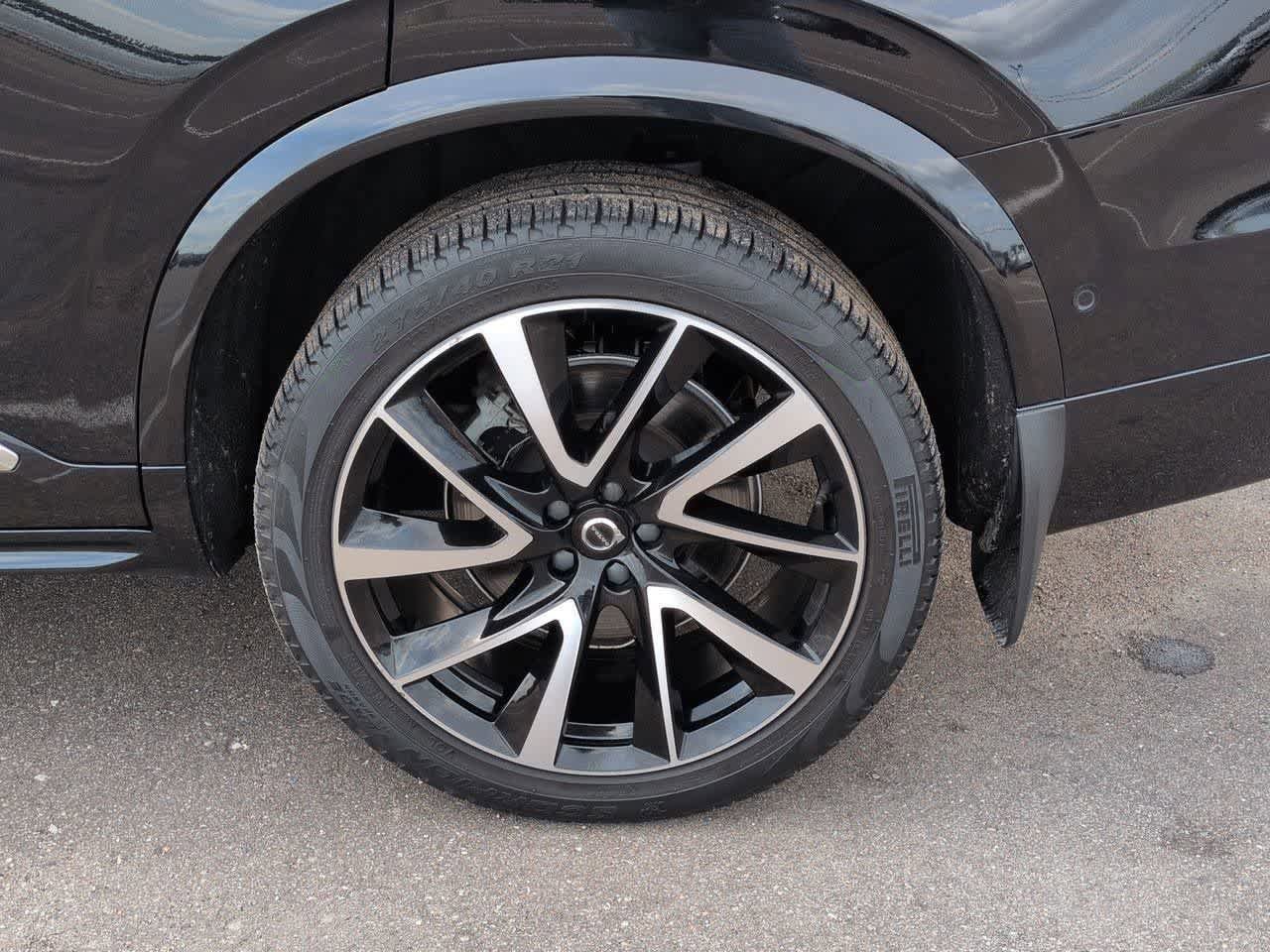 Used 2023 Volvo XC90 B6 Plus w/ Protection Package Premier AWD/4WD image 13