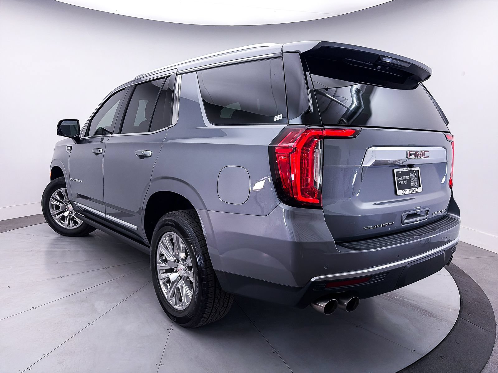 Used 2022 GMC Yukon Denali w/ Max Trailering Package AWD/4WD image 2