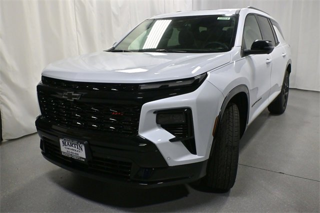 New 2026 Chevrolet Traverse RS w/ LPO, Floor Liner Package image 8