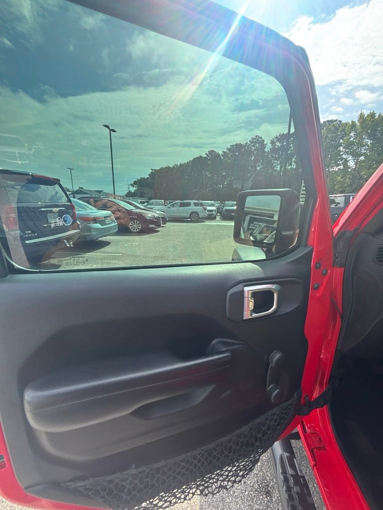 Used 2020 Jeep Gladiator Sport AWD/4WD image 11
