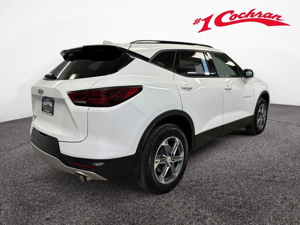 Certified 2024 Chevrolet Blazer LT w/ Convenience Package image 28