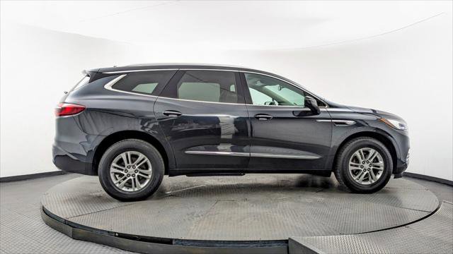 Used 2020 Buick Enclave Essence w/ Sound and Sites Package AWD/4WD image 9
