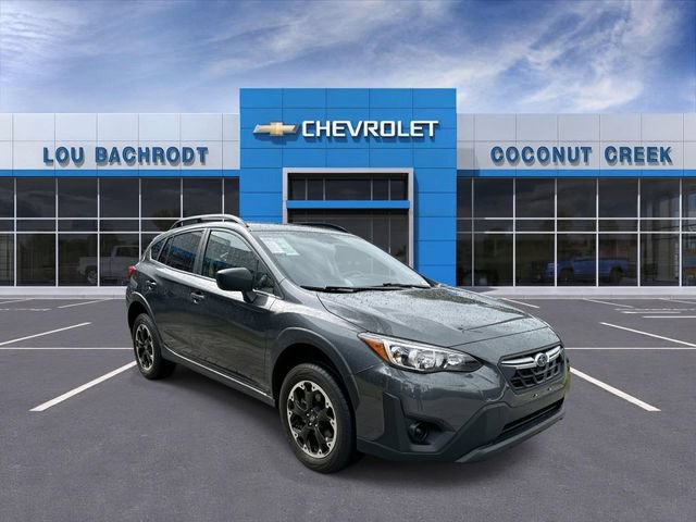 Used 2022 Subaru Crosstrek 2.0i AWD/4WD image 2