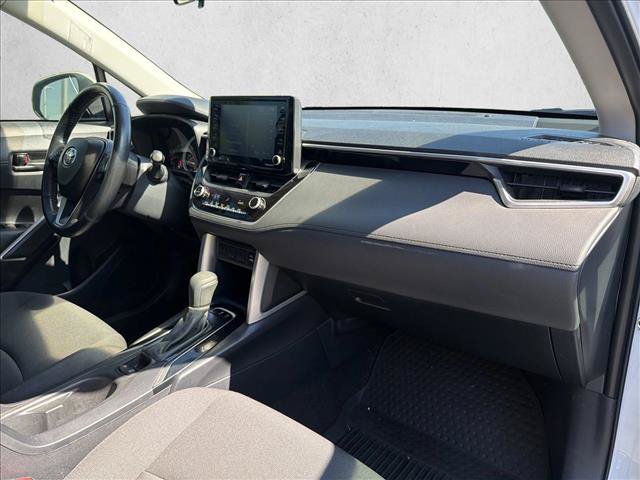 Used 2022 Toyota Corolla Cross LE FWD image 30