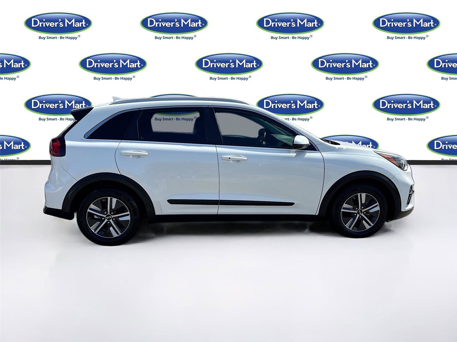 Used 2020 Kia Niro LXS FWD image 8