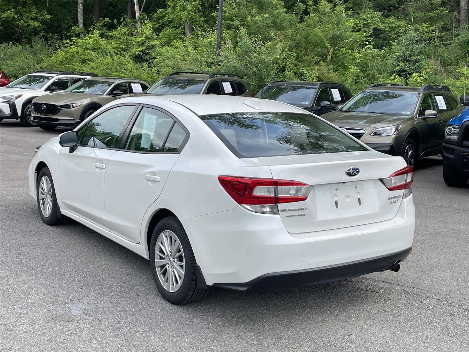 Used 2017 Subaru Impreza 2.0i Premium AWD/4WD image 3