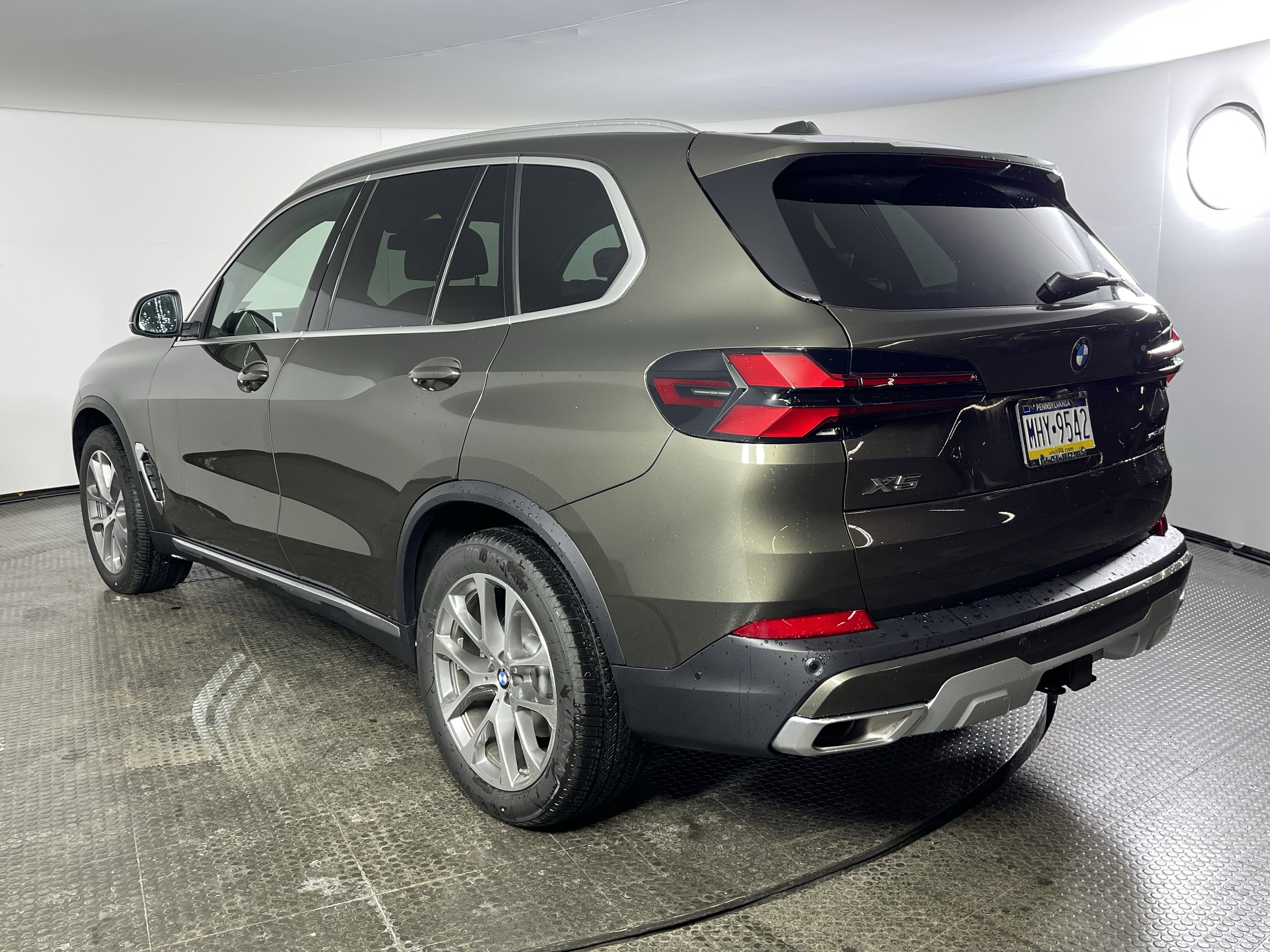 Used 2026 BMW X5 xDrive40i image 6