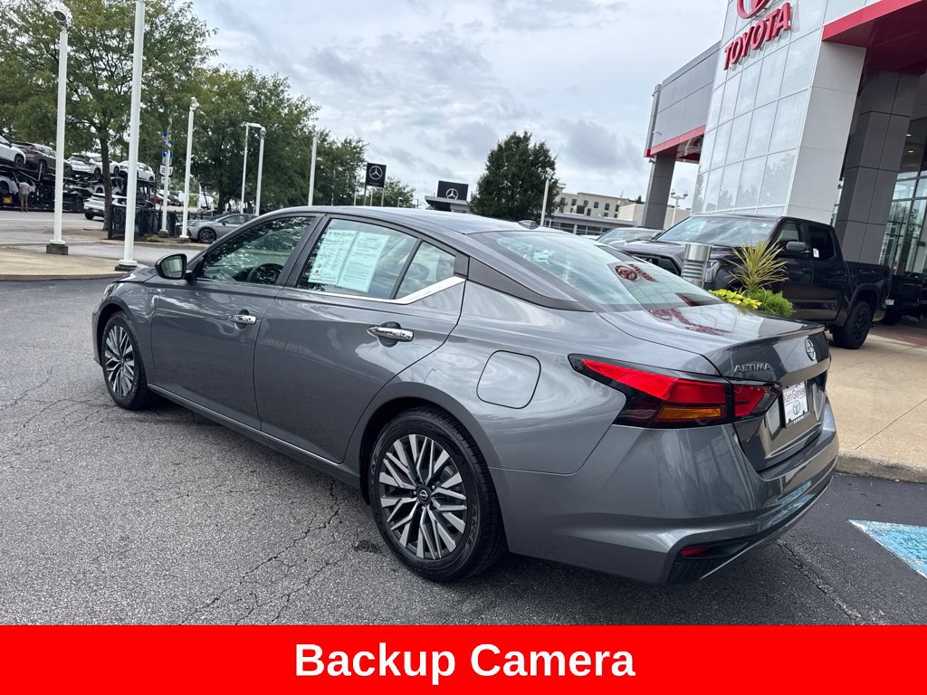 Used 2024 Nissan Altima 2.5 SV FWD image 5