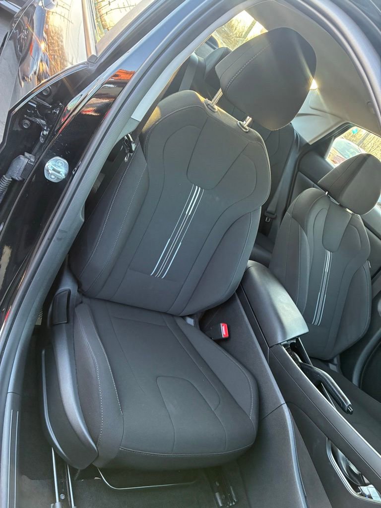 Used 2023 Hyundai Elantra SEL image 17