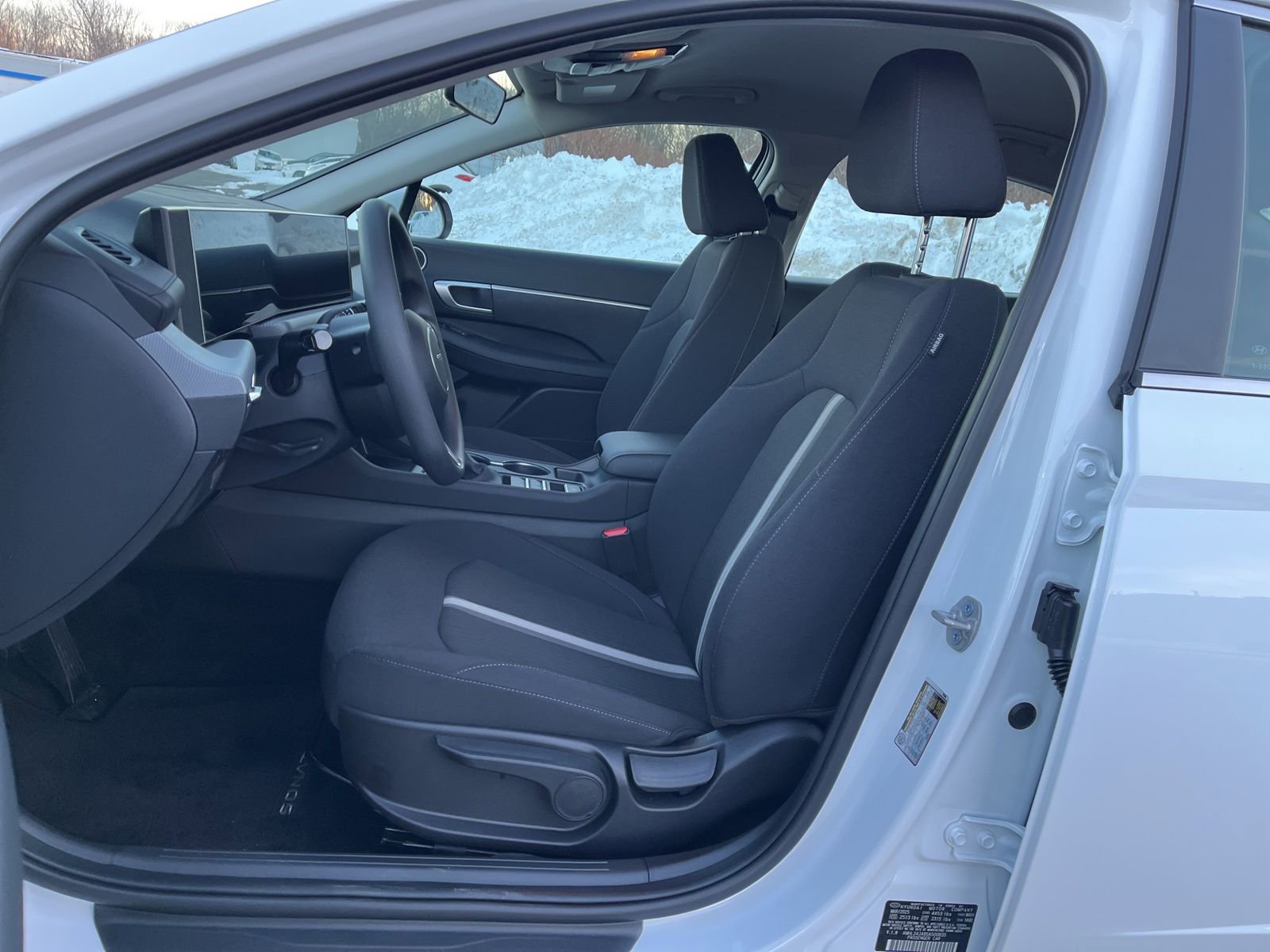 Certified 2025 Hyundai Sonata SE image 13