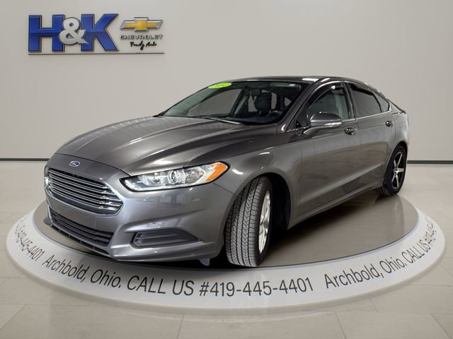 Used 2014 Ford Fusion SE image 4