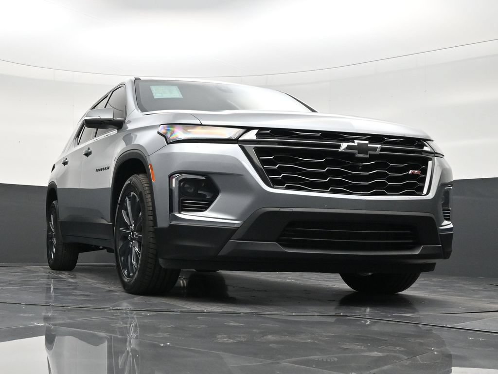 Used 2023 Chevrolet Traverse RS FWD image 23